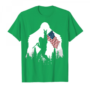 Bigfoot Rock And Roll Usa Flag In The Forest Men's T-Shirt Kelly Green